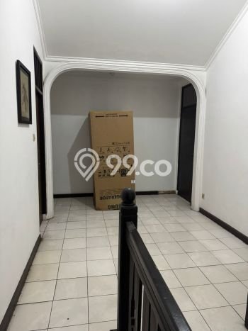 Rumah Elit Modern Siap Huni di Bintaro Tangerang Selatan Rumah Elit Modern Siap Huni di Bintaro Tangerang Selatan
