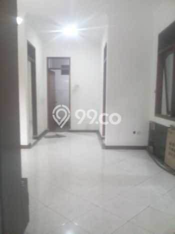 Rumah Luxury Modern Siap Huni di Bintaro Tangerang Selatan Rumah Luxury Modern Siap Huni di Bintaro Tangerang Selatan