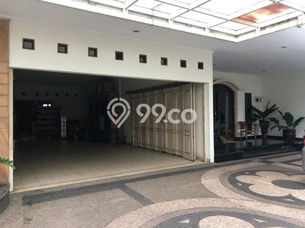 Rumah PREMIUM! area , Bandung, LT 568m2m² LB 1100m2m², HARGA SPESIAL Rumah PREMIUM! area , Bandung, LT 568m2m² LB 1100m2m², HARGA SPESIAL