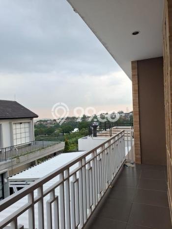 Rumah area Ciwaruga, Bandung, Luas 120m² Bangunan 150m² - INVESTASI TERBAIK! Rumah area Ciwaruga, Bandung, Luas 120m² Bangunan 150m² - INVESTASI TERBAIK!
