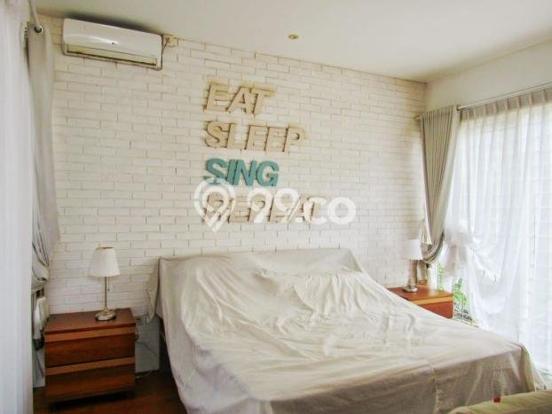 Rumah Elit Modern Tanpa Renovasi di Dago Bandung Rumah Elit Modern Tanpa Renovasi di Dago Bandung