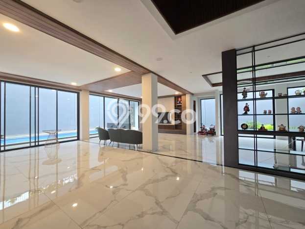 Rumah Luxury Modern Siap Huni di Setiabudi Bandung Rumah Luxury Modern Siap Huni di Setiabudi Bandung