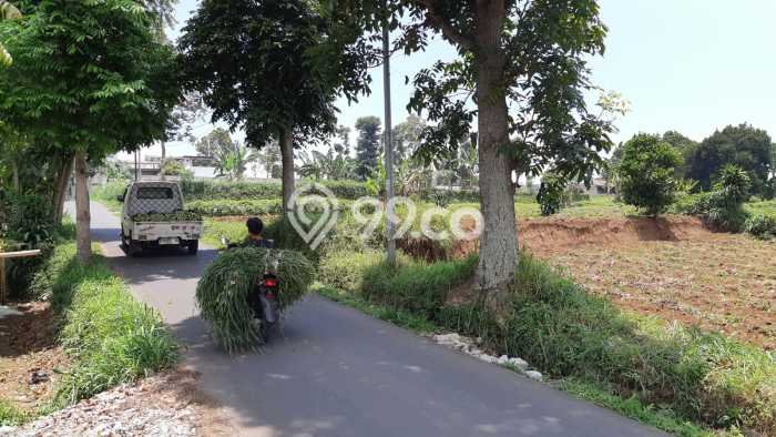 Lahan Kosong Dijual di Cimahi dengan Area 1450m2 Lahan Kosong Dijual di Cimahi dengan Area 1450m2