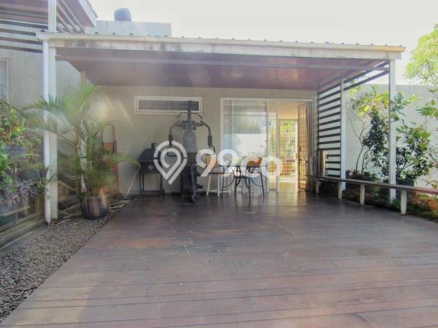 Rumah Elit Modern Tanpa Renovasi di Dago Bandung Rumah Elit Modern Tanpa Renovasi di Dago Bandung