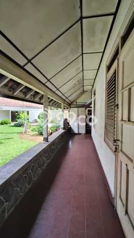 Jual Rumah Mewah Megah Dengan View Eksklusif di Cipaganti, Bandung Jual Rumah Mewah Megah Dengan View Eksklusif di Cipaganti, Bandung