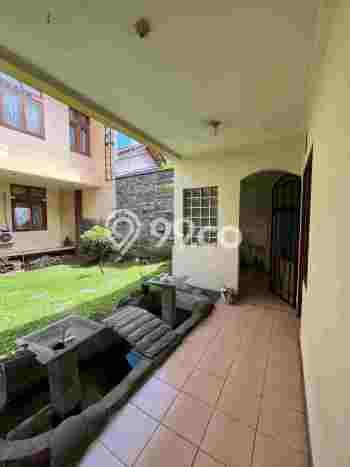 Rumah Elit Modern Tanpa Renovasi di Setra Duta Bandung Rumah Elit Modern Tanpa Renovasi di Setra Duta Bandung