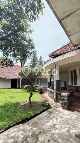 Jual Rumah Mewah Megah Dengan View Eksklusif di Cipaganti, Bandung Jual Rumah Mewah Megah Dengan View Eksklusif di Cipaganti, Bandung