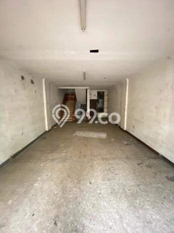Unit Ruko Dijual di Jakarta Pusat LT 90m2 & LB 280m2 Unit Ruko Dijual di Jakarta Pusat LT 90m2 & LB 280m2