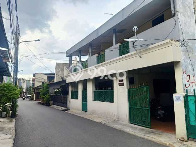 Rumah Mewah Akses Mudah di Jakarta Barat Rumah Mewah Akses Mudah di Jakarta Barat