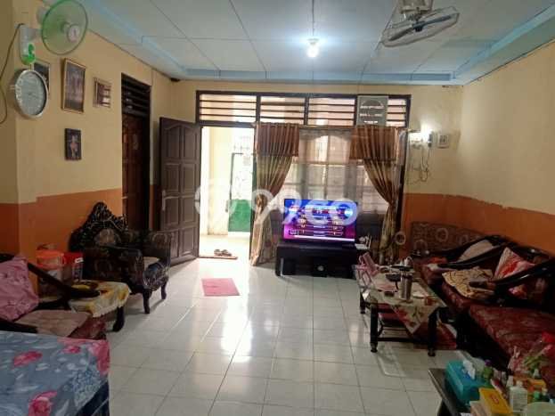 Rumah Mewah Akses Mudah di Jakarta Barat Rumah Mewah Akses Mudah di Jakarta Barat