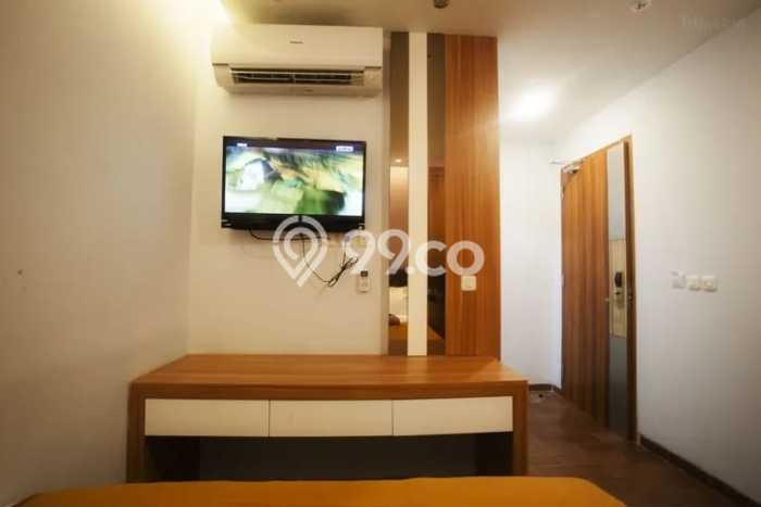 Ready to Use! Luxury House LT 125m2 Desain Modern di Gajah Mada Ready to Use! Luxury House LT 125m2 Desain Modern di Gajah Mada