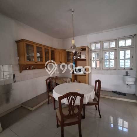 Rumah Luas Asri 3 KT Siap Pakai di Sunrise Garden Jakarta Barat Rumah Luas Asri 3 KT Siap Pakai di Sunrise Garden Jakarta Barat