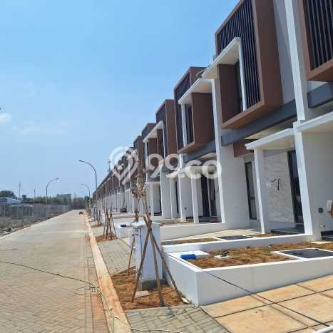 Dijual Rumah Modern 2 KT di Green Mansion, Jakarta Barat Dijual Rumah Modern 2 KT di Green Mansion, Jakarta Barat