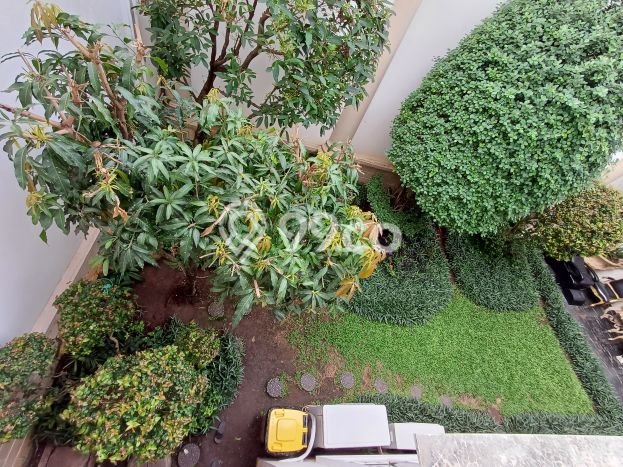 Jual Rumah Luas Elegan Dengan View Cantik di Intercon, Jakarta Barat Jual Rumah Luas Elegan Dengan View Cantik di Intercon, Jakarta Barat