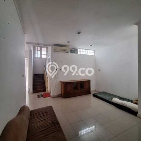 Rumah Luas Asri 3 KT Siap Pakai di Sunrise Garden Jakarta Barat Rumah Luas Asri 3 KT Siap Pakai di Sunrise Garden Jakarta Barat