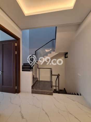 Rumah Luxury Modern Tanpa Renovasi di Sunrise Garden Jakarta Barat Rumah Luxury Modern Tanpa Renovasi di Sunrise Garden Jakarta Barat