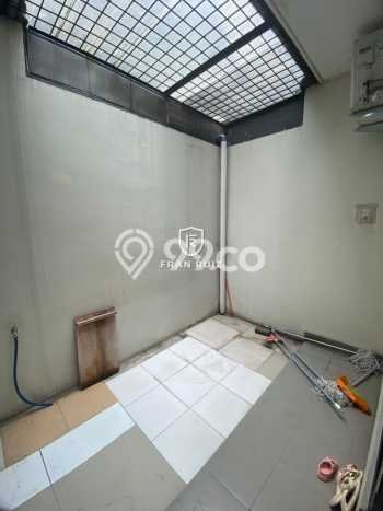 Rumah Modern 3 Kamar LT 90m2 di Green Mansion Rumah Modern 3 Kamar LT 90m2 di Green Mansion