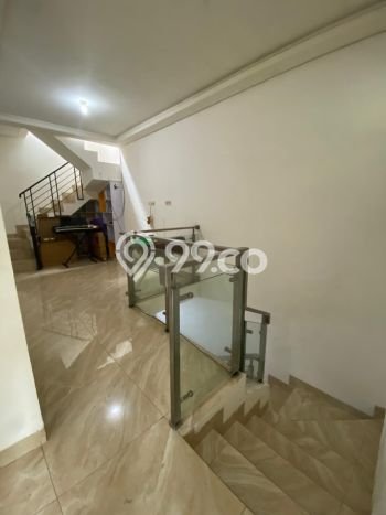 Jarang Ada! Rumah Kontrakan 3 Kamar Nyaman Siap Huni Green Mansion Jarang Ada! Rumah Kontrakan 3 Kamar Nyaman Siap Huni Green Mansion