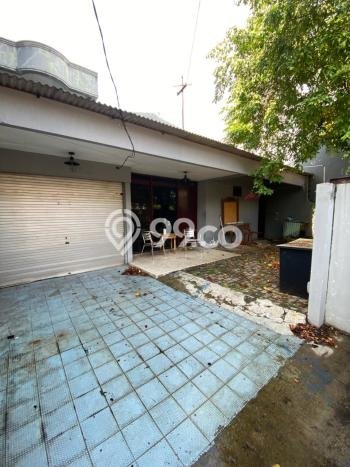 Disewakan Rumah Murah di Sunrise Garden Jakarta Barat dengan 3 Kamar Tidur Disewakan Rumah Murah di Sunrise Garden Jakarta Barat dengan 3 Kamar Tidur