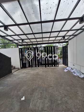 Ready to Use! Premium House LT 200m2 Desain Elegan di Citra Garden Ready to Use! Premium House LT 200m2 Desain Elegan di Citra Garden