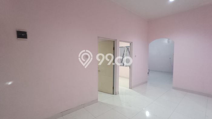 Disewakan Rumah Murah di harapan indah Bekasi Punya 2 KT Disewakan Rumah Murah di harapan indah Bekasi Punya 2 KT
