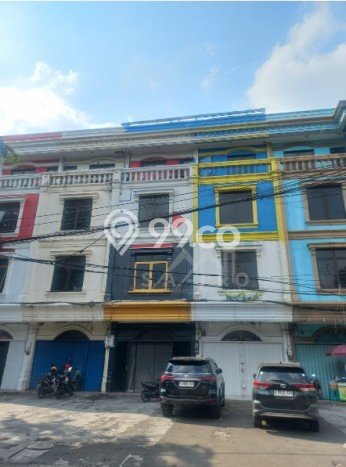 Unit Ruko Disewa Lokasi Tebet, Jakarta Selatan Spesifikasi Luas Bangunan 300m2 Unit Ruko Disewa Lokasi Tebet, Jakarta Selatan Spesifikasi Luas Bangunan 300m2