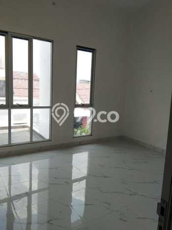 Rumah Nyaman area Harapan Indah, Bekasi, Luas 90m² LB 150m² Rumah Nyaman area Harapan Indah, Bekasi, Luas 90m² LB 150m²