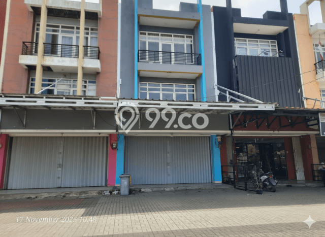 Ruko Disewa di Bekasi dengan LB 90m2 Area Komersial Ramai Ruko Disewa di Bekasi dengan LB 90m2 Area Komersial Ramai