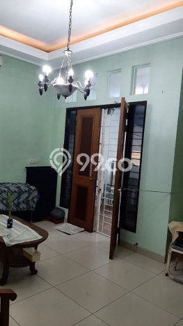 Rumah Elit LB 210m2 Siap Huni Desain Elegan di Tanjung Duren, Jakarta Barat Rumah Elit LB 210m2 Siap Huni Desain Elegan di Tanjung Duren, Jakarta Barat