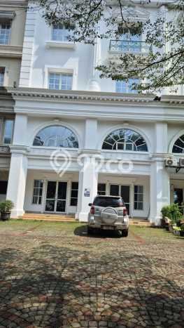 Unit Ruko Dijual di Jakarta Selatan LT 315m2 & LB 626m2 Unit Ruko Dijual di Jakarta Selatan LT 315m2 & LB 626m2