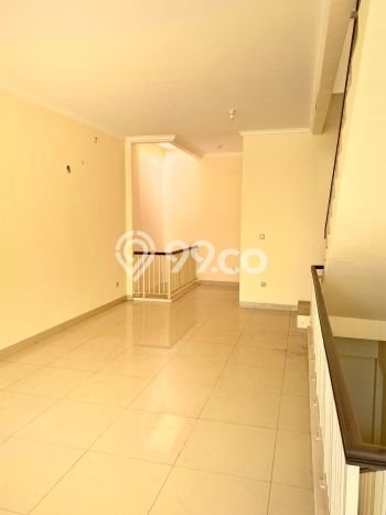 FOR SALE! Ruko di Cipondoh Tangerang, LT 67m2, LB 270m2 FOR SALE! Ruko di Cipondoh Tangerang, LT 67m2, LB 270m2