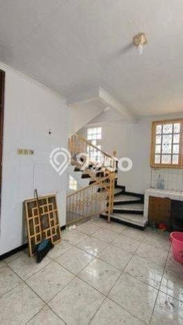 Untuk Dijual! Ruko di Bekasi Bekasi LT 135m2 / LB 125m2 Kawasan Strategis Untuk Dijual! Ruko di Bekasi Bekasi LT 135m2 / LB 125m2 Kawasan Strategis
