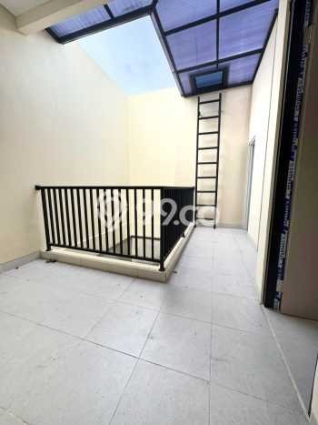 Hunian Mewah LB 150m2 Siap Pakai Desain Elegan di Metland Puri, Jakarta Barat Hunian Mewah LB 150m2 Siap Pakai Desain Elegan di Metland Puri, Jakarta Barat