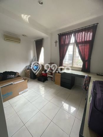 Rumah Mewah LB 240m2 Siap Pakai Desain Elegan di Lippo Karawaci, Tangerang Rumah Mewah LB 240m2 Siap Pakai Desain Elegan di Lippo Karawaci, Tangerang