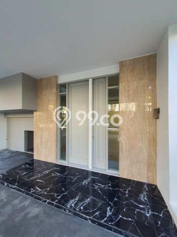Ready to Use! Premium House LT 150m2 Desain Elegan di BSD Ready to Use! Premium House LT 150m2 Desain Elegan di BSD