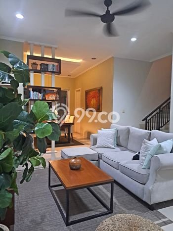 For Sale! Luxury House LT 160m2 Desain Elegan di Green Lake City For Sale! Luxury House LT 160m2 Desain Elegan di Green Lake City