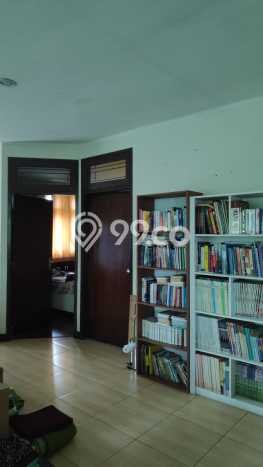 SEGERA MILIKI! Rumah area Cinere, Depok, Luas 353m2m² LB 350m2m² SEGERA MILIKI! Rumah area Cinere, Depok, Luas 353m2m² LB 350m2m²