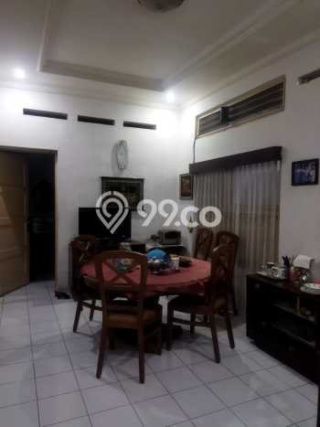 Siap Huni Hunian Elit 4 Kamar di Kebayoran Baru Dekat ke Mana Saja Siap Huni Hunian Elit 4 Kamar di Kebayoran Baru Dekat ke Mana Saja
