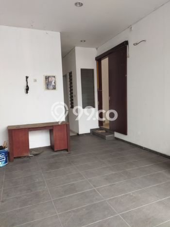 Dijual Rumah Premium dengan Fasilitas Sekitar Komplit di Cilandak, Jakarta Selatan Dijual Rumah Premium dengan Fasilitas Sekitar Komplit di Cilandak, Jakarta Selatan
