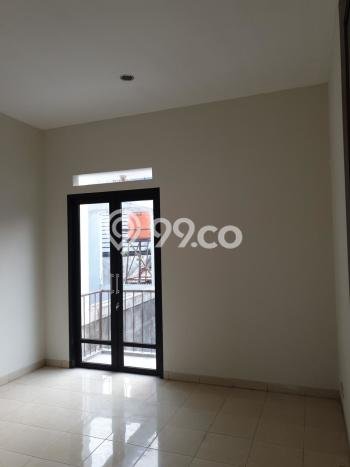 Rumah Luxury Modern Tanpa Renovasi di Lebak Bulus Jakarta Selatan Rumah Luxury Modern Tanpa Renovasi di Lebak Bulus Jakarta Selatan