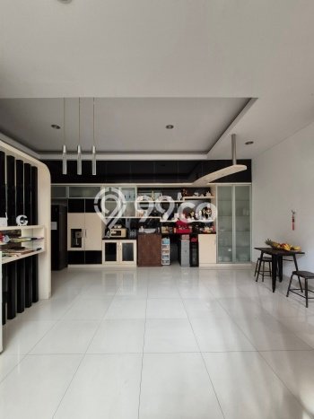 Dijual Rumah Premium dengan Fasilitas Sekitar Komplit di BSD, Tangerang Selatan Dijual Rumah Premium dengan Fasilitas Sekitar Komplit di BSD, Tangerang Selatan