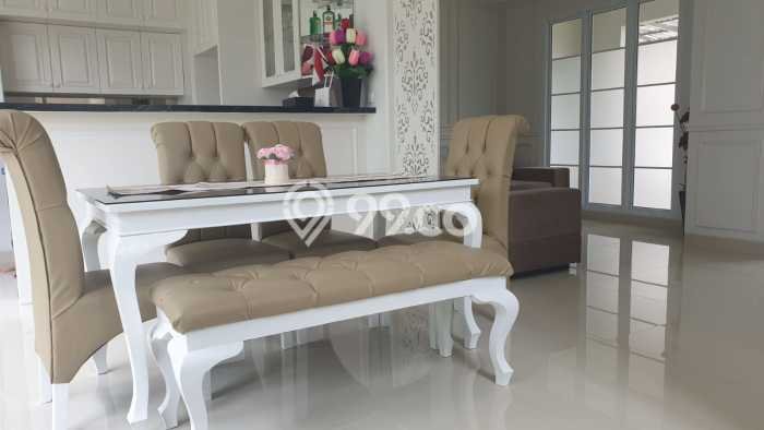 For Sale! Luxury House LT 288m2 Desain Elegan di Gading Serpong For Sale! Luxury House LT 288m2 Desain Elegan di Gading Serpong