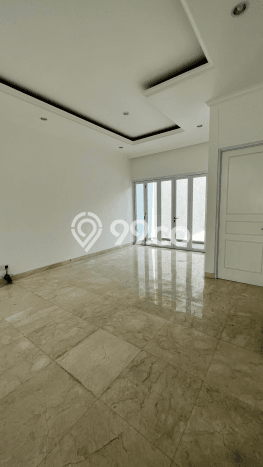 Rumah Elit Modern Siap Huni di Joglo Jakarta Barat Rumah Elit Modern Siap Huni di Joglo Jakarta Barat