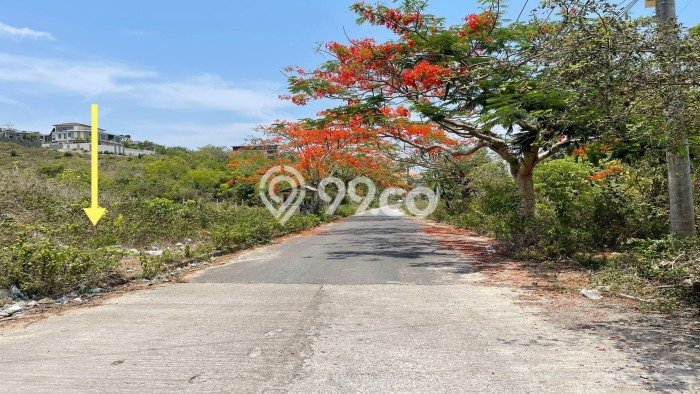 Kavling Tanah untuk Dijual di Jimbaran, Badung, Luas 1200m2 Kavling Tanah untuk Dijual di Jimbaran, Badung, Luas 1200m2