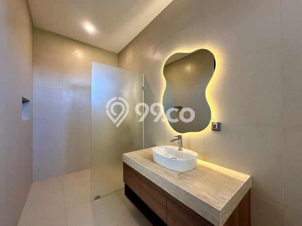 Hunian Elit LB 200m2 Siap Huni Desain Elegan di Munggu, Badung Hunian Elit LB 200m2 Siap Huni Desain Elegan di Munggu, Badung