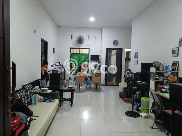 Rumah Modern 4 KT LT 220m2 di Gununganyar Rumah Modern 4 KT LT 220m2 di Gununganyar