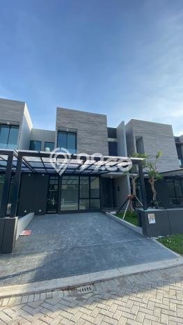 Dijual Rumah 5 Kamar Lokasi Strategis Bagus dan Strategis di Benowo Dijual Rumah 5 Kamar Lokasi Strategis Bagus dan Strategis di Benowo