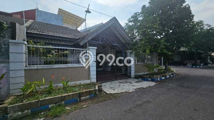 Rumah Minimalis 4 Kamar LT 220m2 di Kedung Baruk Rumah Minimalis 4 Kamar LT 220m2 di Kedung Baruk