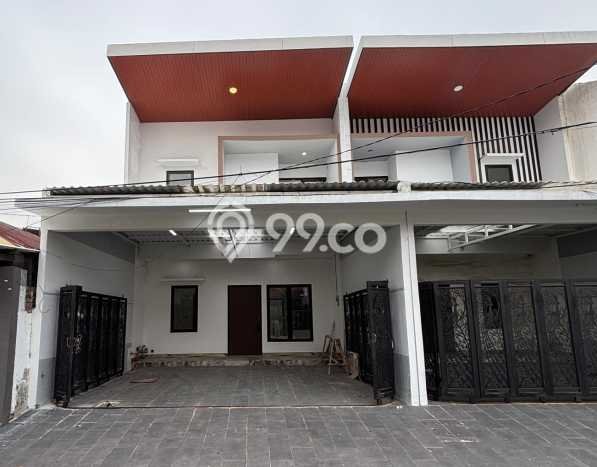 For Sale Rumah Mewah Exclusive di Dukuh Pakis, Surabaya For Sale Rumah Mewah Exclusive di Dukuh Pakis, Surabaya