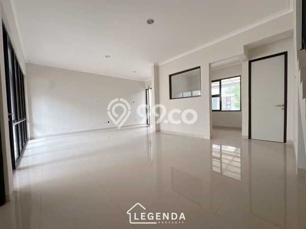 For Sale! Luxury House LT 160m2 Desain Elegan di Grand Wisata For Sale! Luxury House LT 160m2 Desain Elegan di Grand Wisata